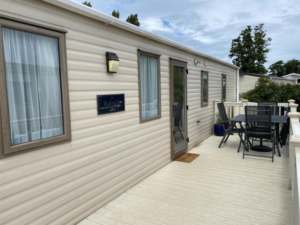 6 Berth Caravan With Decking At Manor Park In Hunstanton Ref 23017H Exterior foto